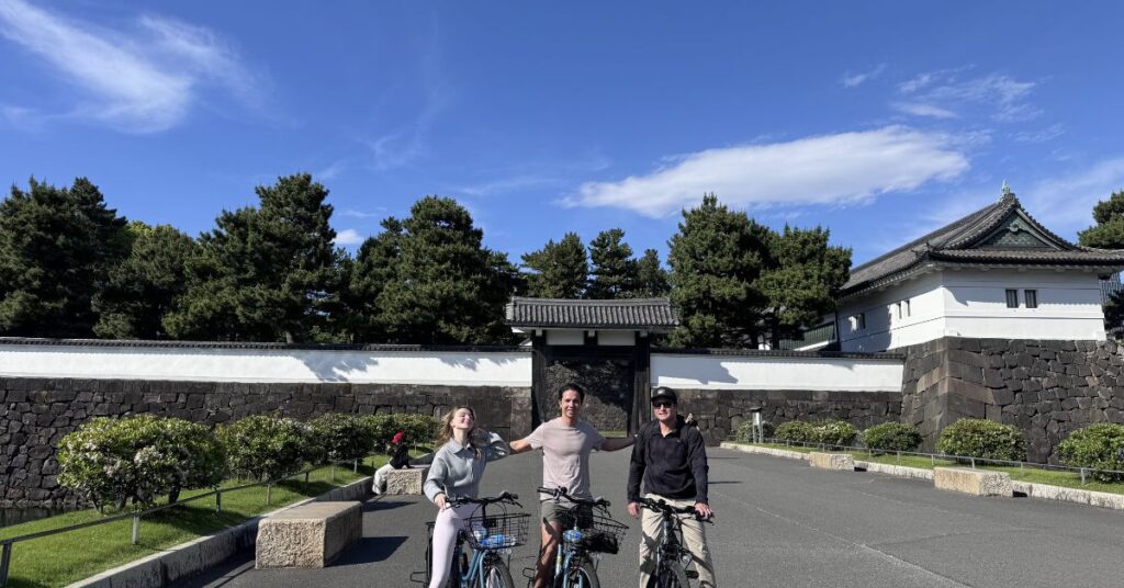 Bike Rental Tokyo customers exploring the Imperial Palace by bicycle